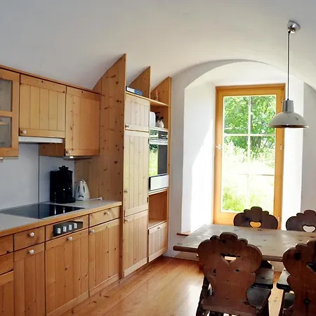 Chasa Schucany アパート