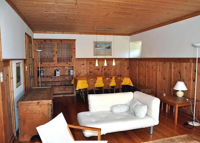 Chasa Schucany Apartamento *